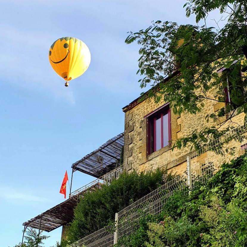 Les Hauts De Domme - Chambres D'Hotes Exterior foto